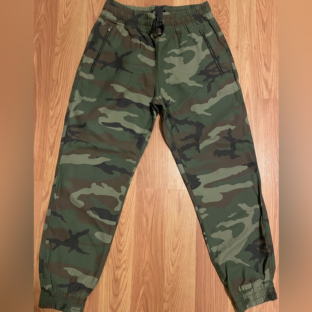 Aritzia-SOLD